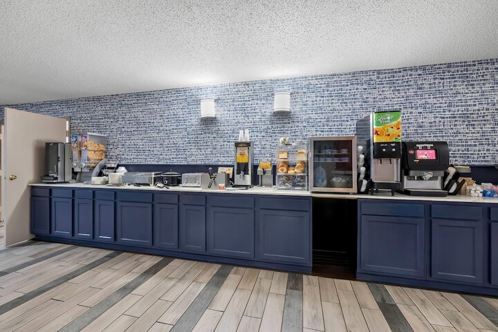 AmericInn by Wyndham Columbus Wisconsin