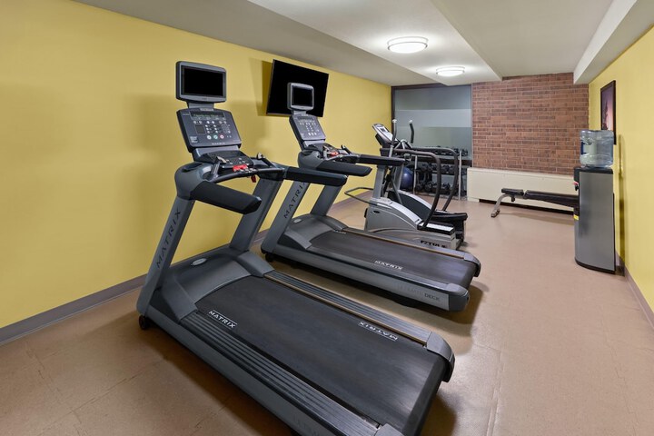 Heritage Inn & Suites San Antonio Airport Trademark Wyndham