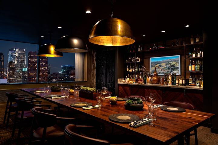 Dining 66 of 102