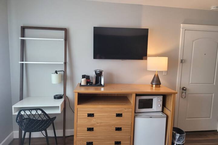 Room 19 of 52