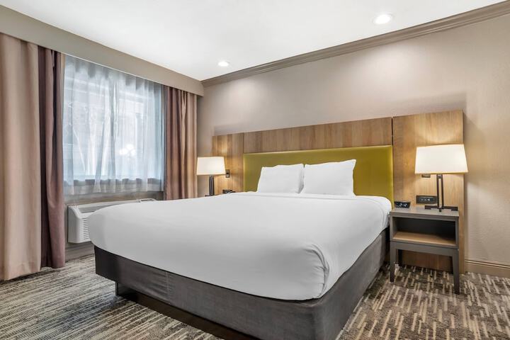 Country Inn & Suites by Radisson Metairie (New Orleans), LA