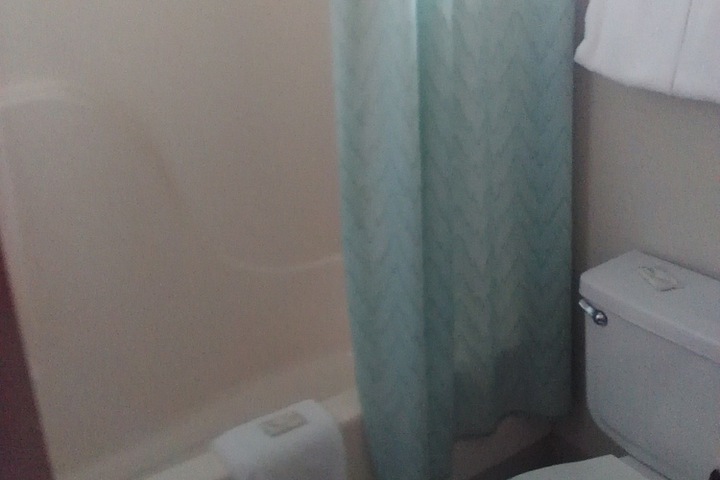 Room 27 of 42