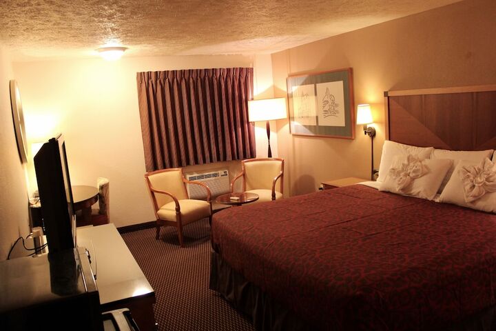 Room 27 of 85