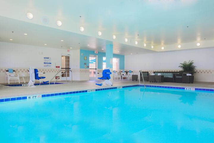 Pool 6 of 35