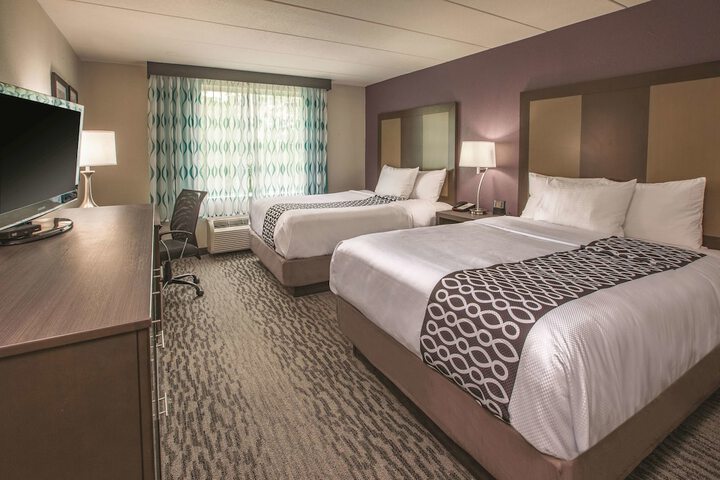 Room 14 of 28