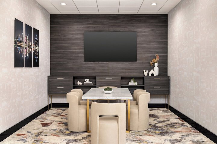 Crowne Plaza Auburn Hills by IHG