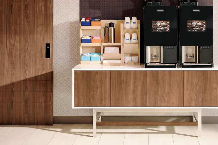 Holiday Inn Express Hotel & Suites Harrison by IHG
