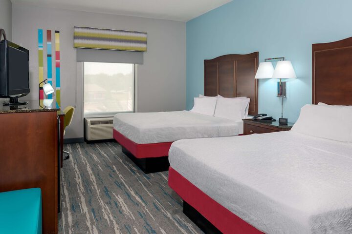 Room 14 of 33