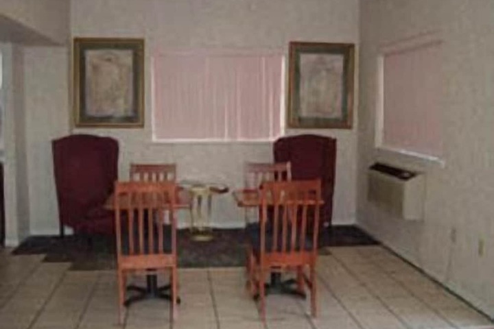 Hotel Interior 6 of 18