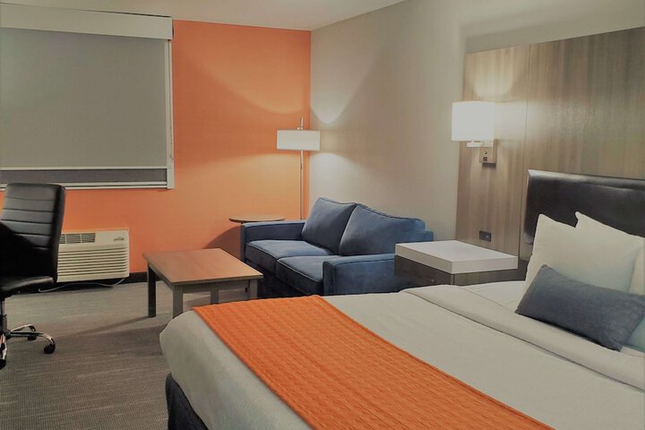 Room 79 of 93