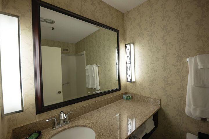 Room 29 of 63