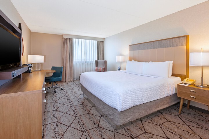 Room 21 of 46
