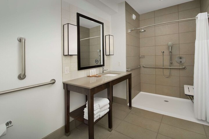 Room 30 of 55