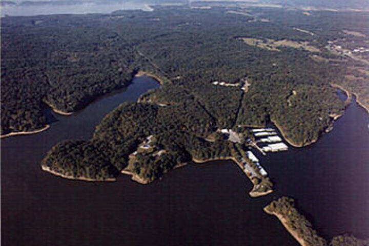 Buzzard Rock Resort & Marina