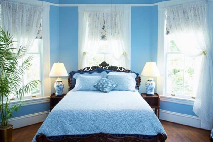 Room 34 of 50