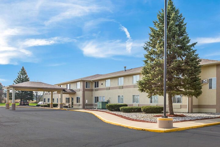 Hotel 1 of 28