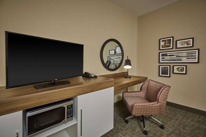 Room 15 of 35