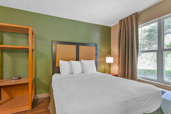 Extended Stay America Select Suites - Orlando - Maitland - Summit Tower Blv