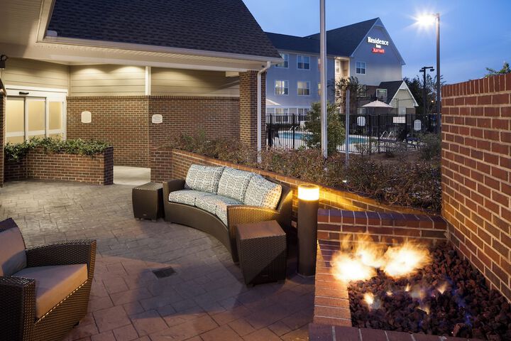Terrace/Patio 34 of 38