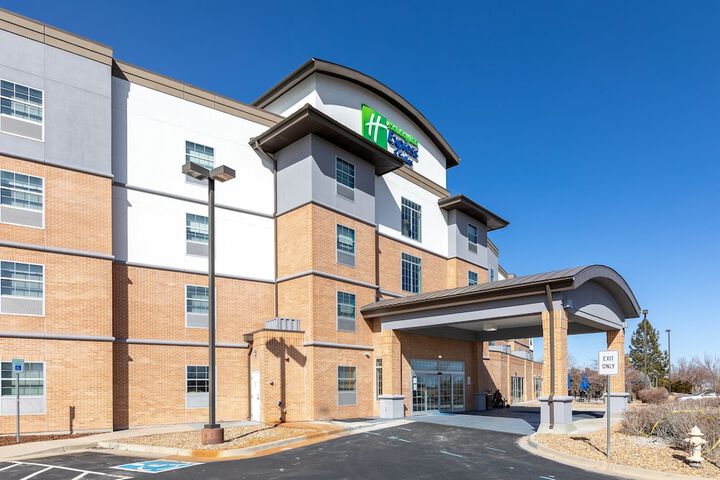 Hotel 6 of 57