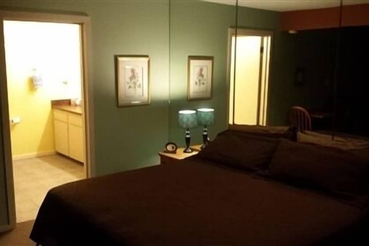 Room 15 of 69