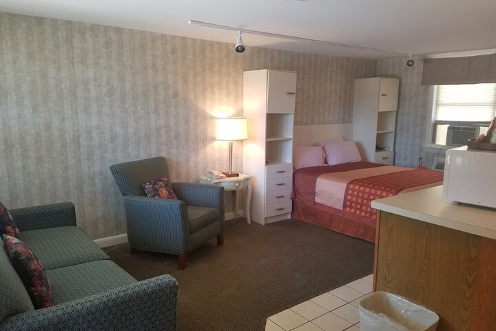 Room 61 of 70