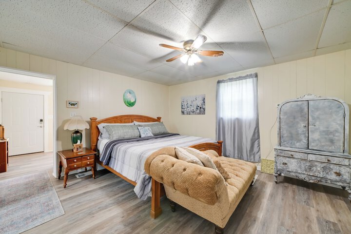 Serene Mcewen Cottage 2 Mi to Golf Course!