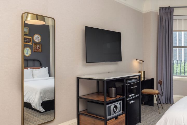 Room 41 of 60