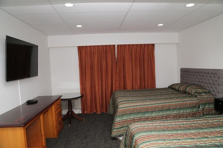 Room 19 of 49