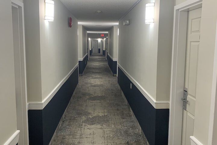 Ballroom/Hall 29 of 31