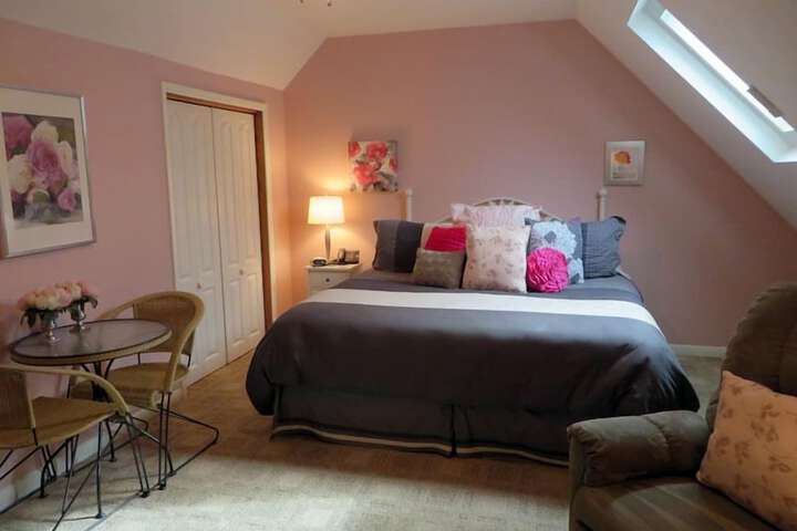 Room 10 of 22