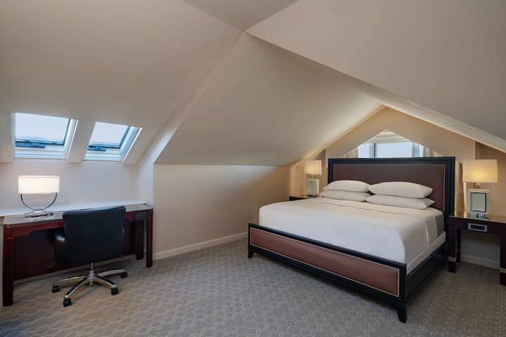 Room 19 of 50