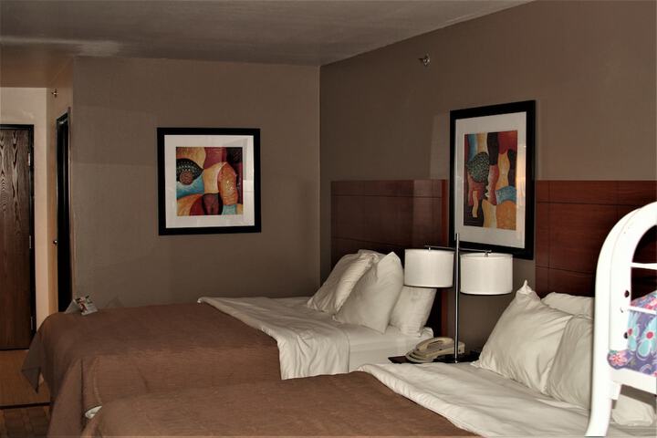 Room 13 of 25