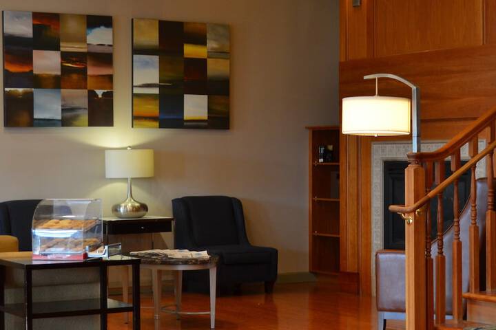 Hotel Interior 7 of 46