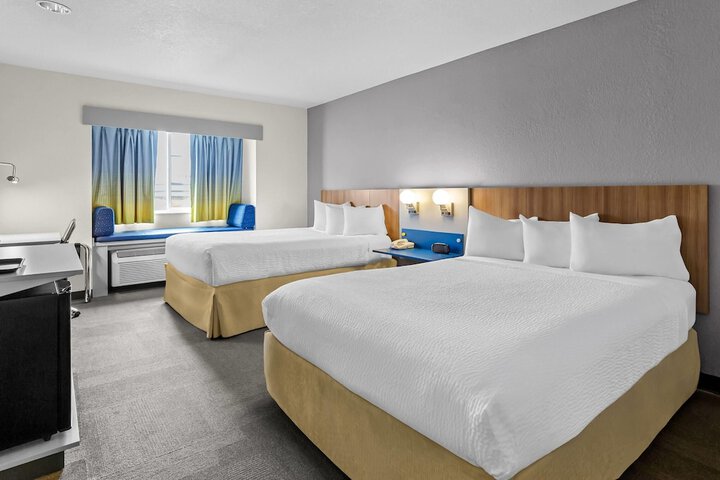 Microtel Inn & Suites by Wyndham Sainte Genevieve