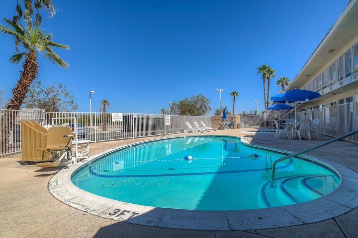 Motel 6 Rancho Mirage CA - Palm Springs