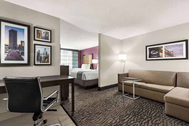 La Quinta Inn & Suites by Wyndham Newark - Elkton