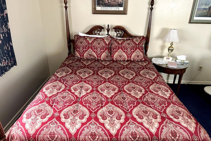 Montague Inn