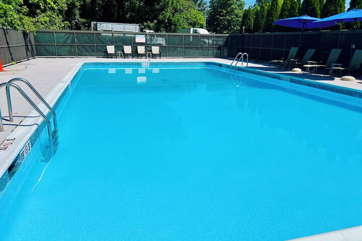 Comfort Inn & Suites Danbury-Bethel
