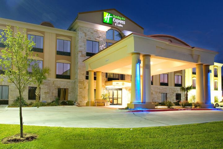Hotel 3 of 52