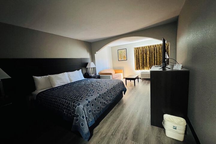 Room 20 of 25