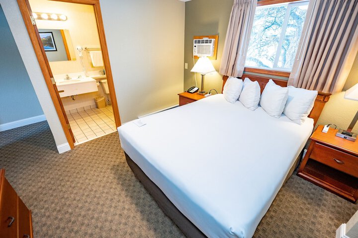 Room 60 of 114