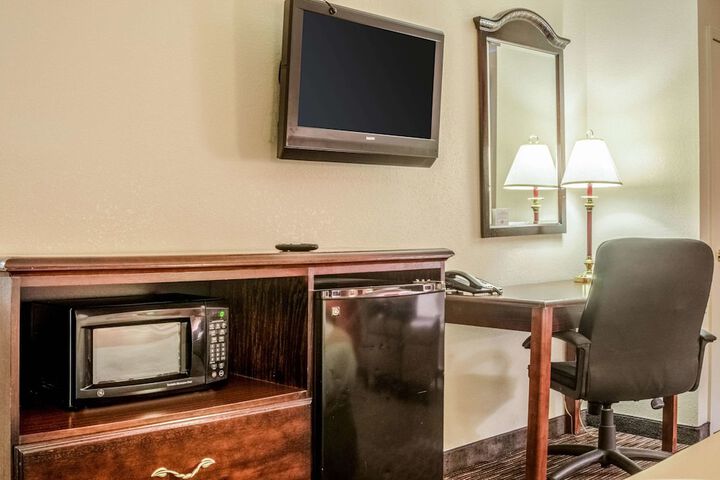 Room 21 of 36