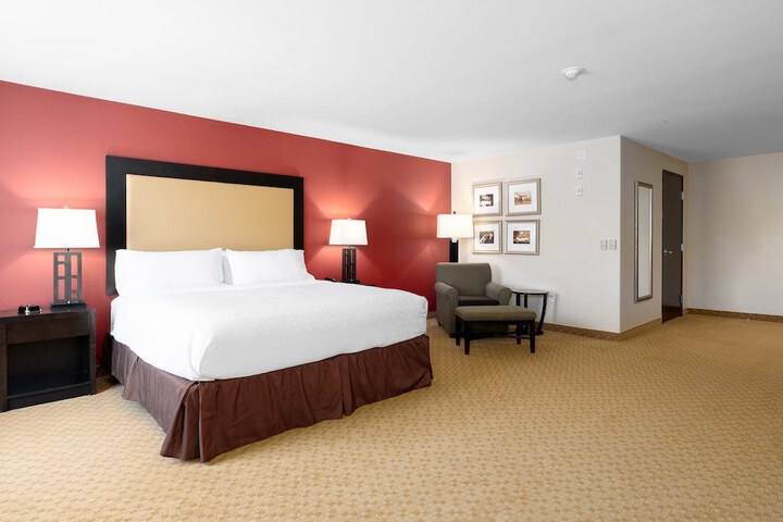Room 30 of 65