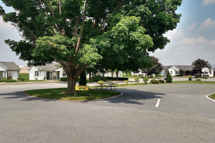 Property Grounds 44 of 44