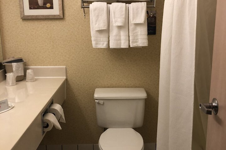 Room 26 of 44