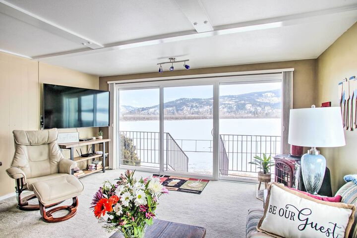 Waterfront Sandpoint Vacation Rental: Lake Access!