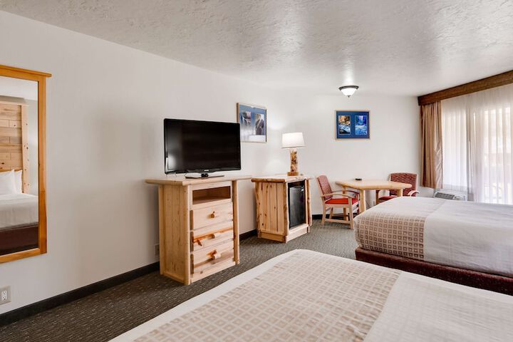 Room 17 of 37
