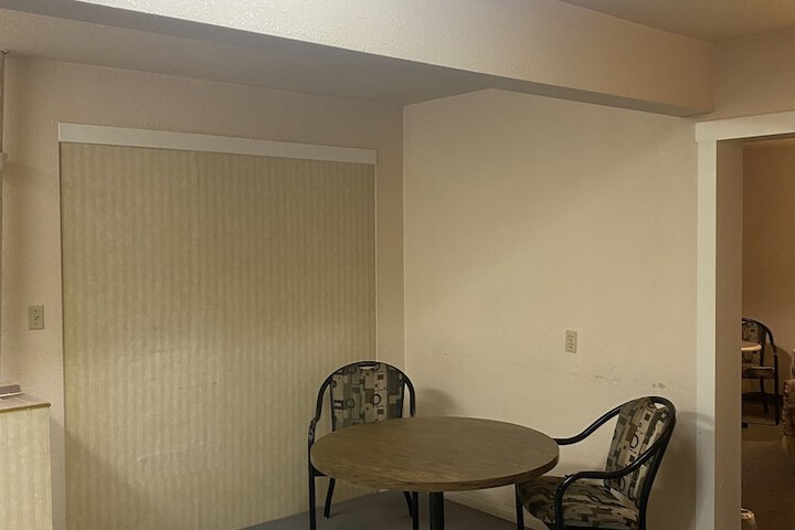 Room 15 of 17