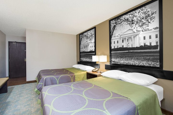 Room 5 of 14